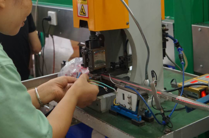 振动盘散状端子机